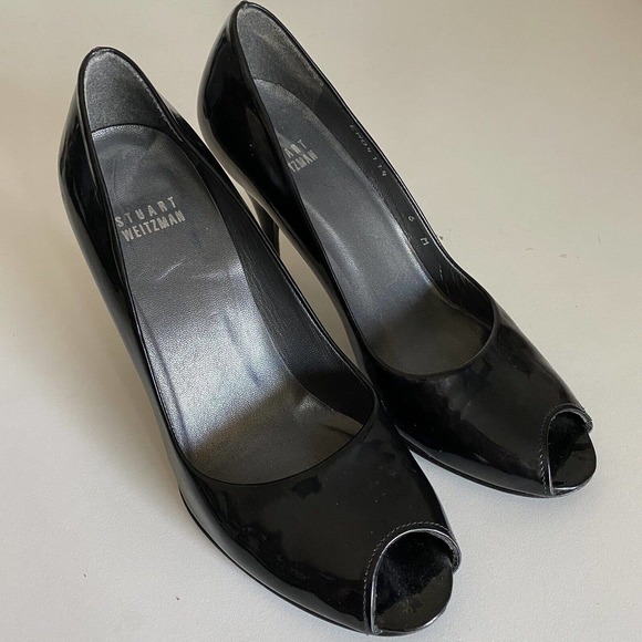 Stuart Weitzman Peep Toe Pump Patent Leather Black Slim Heel Slip On 6 M… - Picture 3 of 8